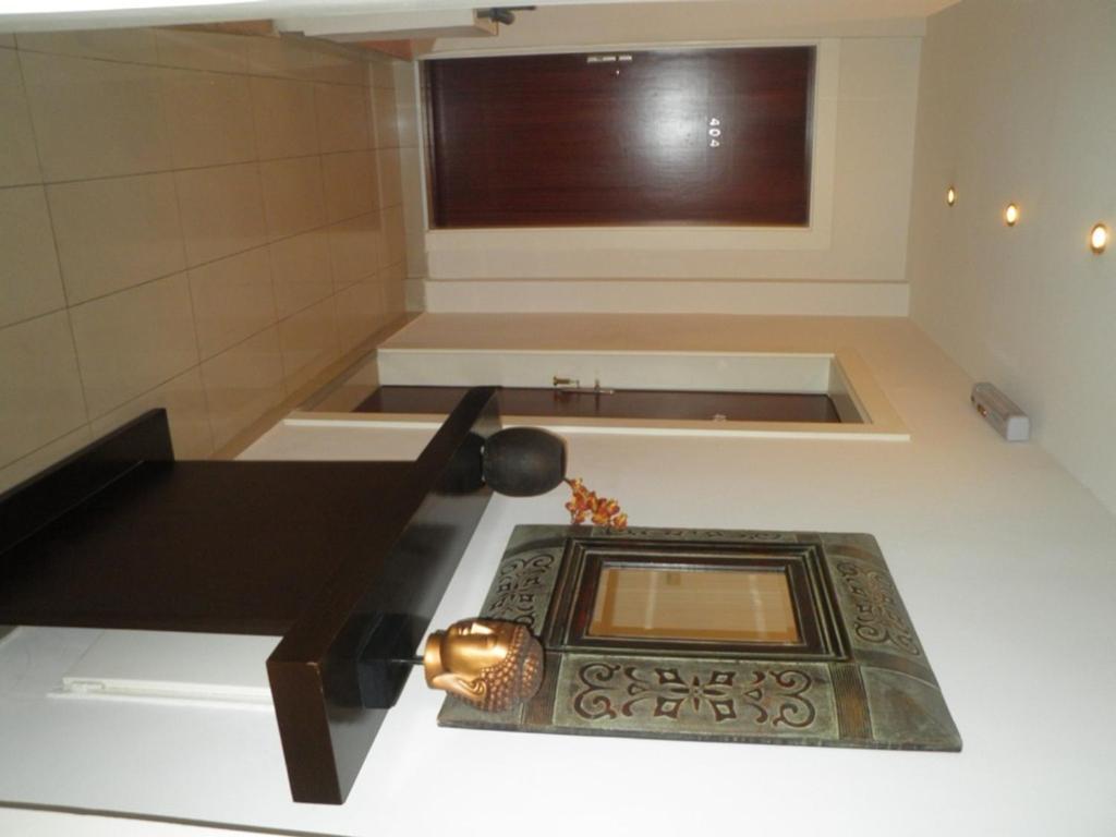 Granada Suites Hotel Amman Oda fotoğraf