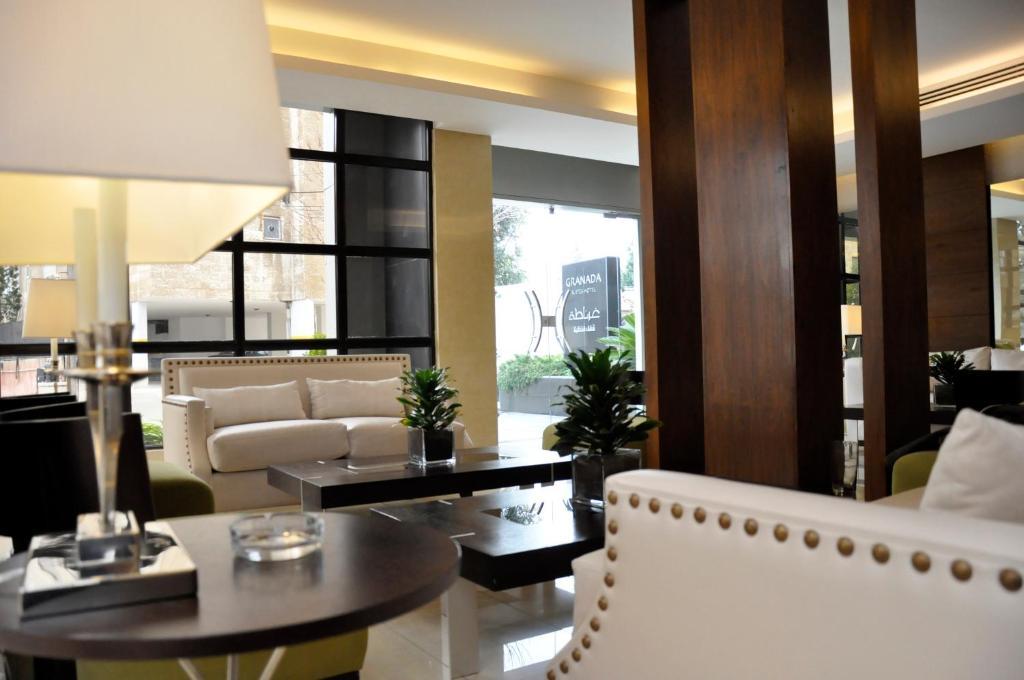 Granada Suites Hotel Amman Dış mekan fotoğraf
